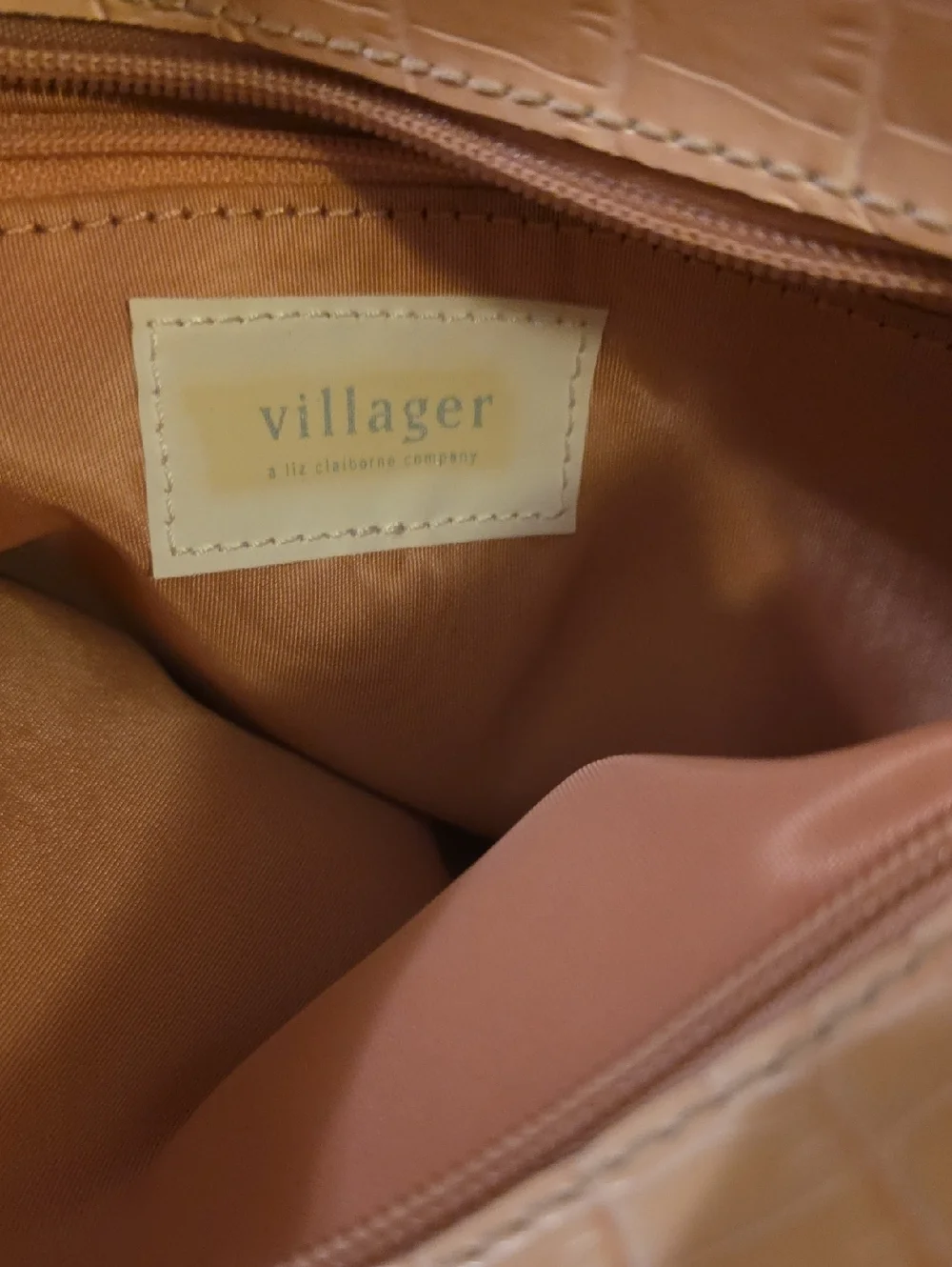 Vintage Villager Liz Claiborne Blush Pink Croc Embossed Shoulder Bag Tote